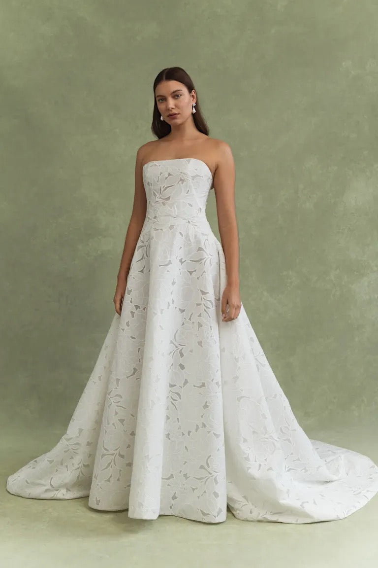 Wedding Gown Jenny Yoo Embroidered Long Gown Brody By Jenny Yoo Bergamot Bridal Wedding Gown Jenny Yoo Embroidered Long Gown Brody By Jenny Yoo Bergamot Bridal