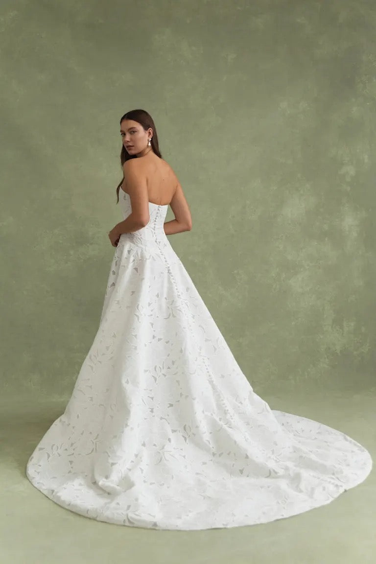 Brody by Jenny Yoo – Bergamot Bridal