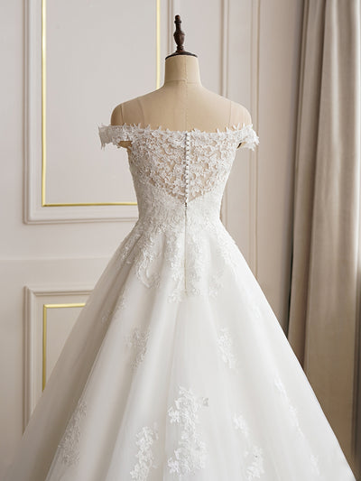 An Bergamot Bridal Elegant Lace A-line Wedding Dress With Off the Shoulder Sleeves with lace and appliques.